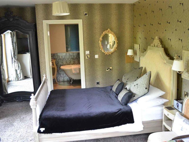 Hotel Oyo The Townhouse Durham Zewnętrze zdjęcie