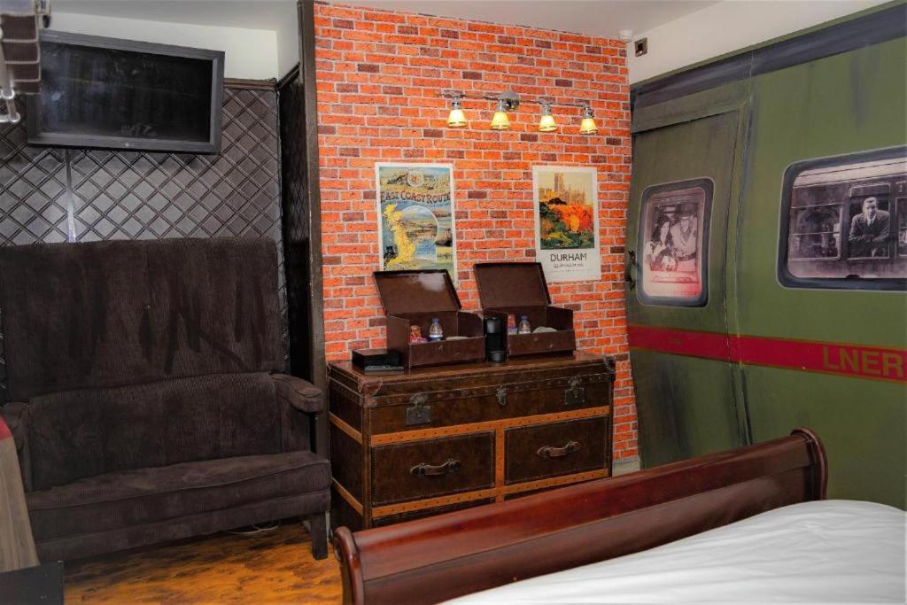Hotel Oyo The Townhouse Durham Zewnętrze zdjęcie